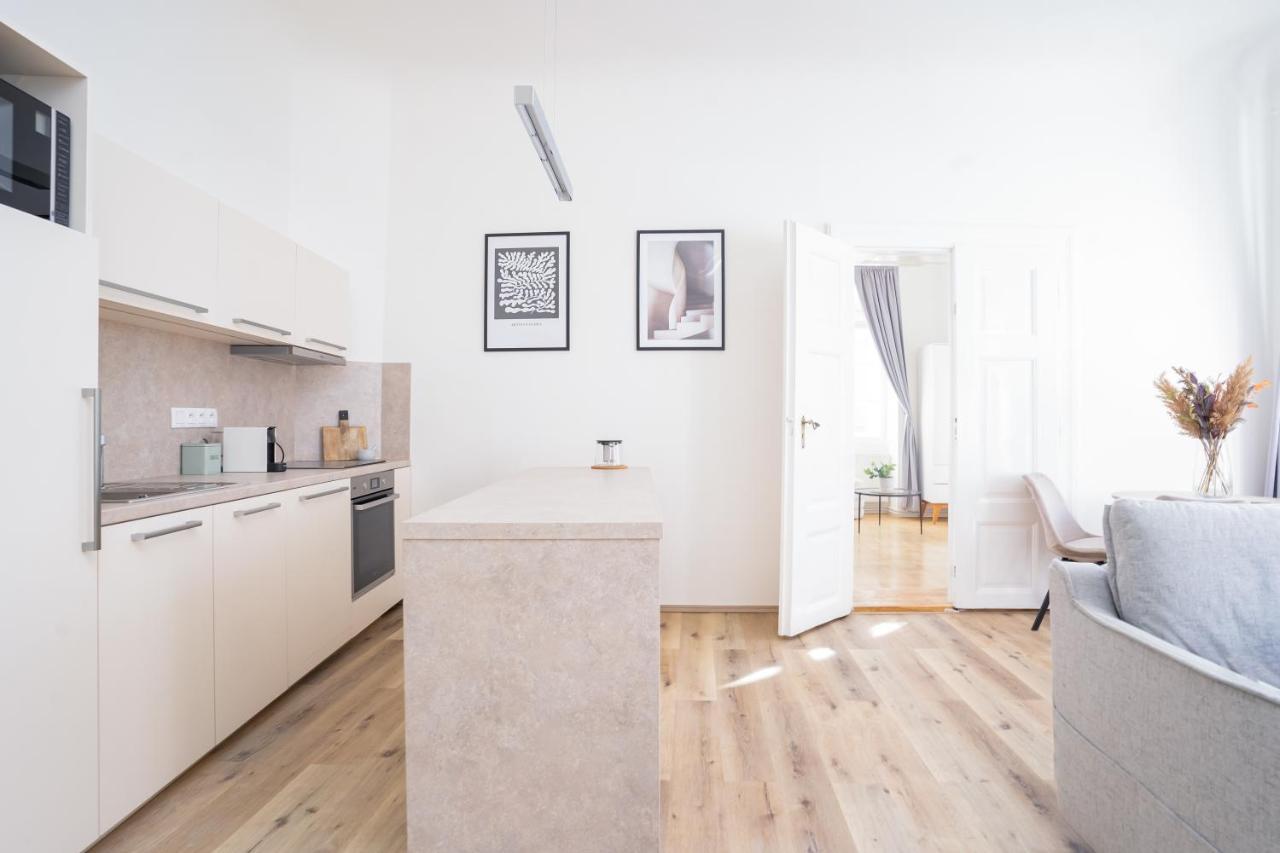 Prague Days - Bright Apartment - Old Town 외부 사진
